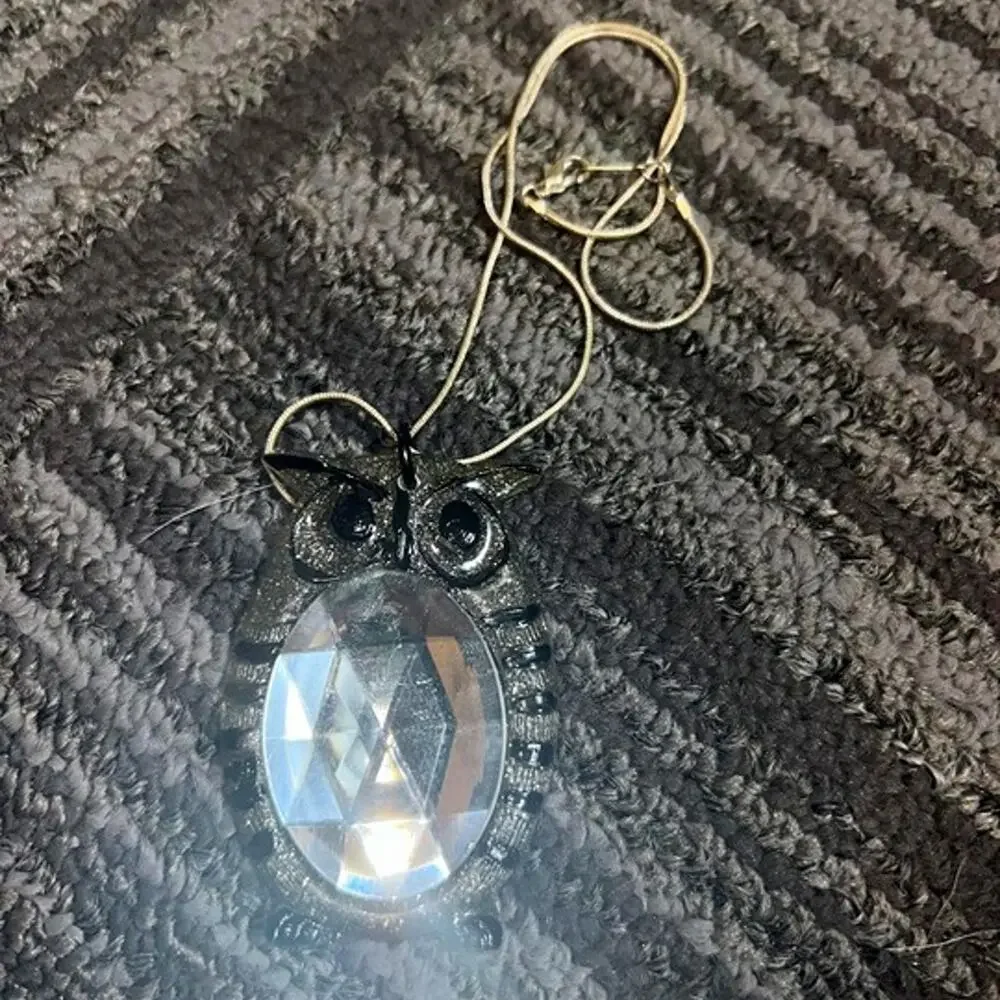Silver glitter owl resin pendant with rhinestone center